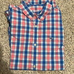 Vineyard Vines collared Longsleeve shirts